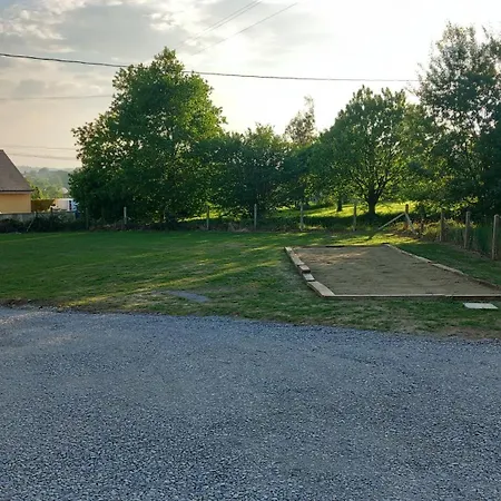 Ferienhaus - Jardin, Billard & Petanque Parigny (Manche)