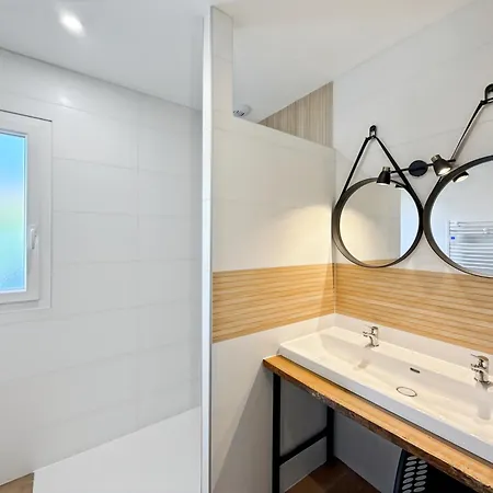 - Jardin, Billard & Petanque * Parigny (Manche)