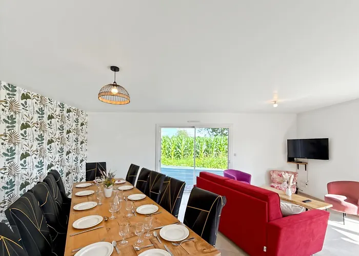 - Jardin, Billard & Petanque Σπίτι διακοπών